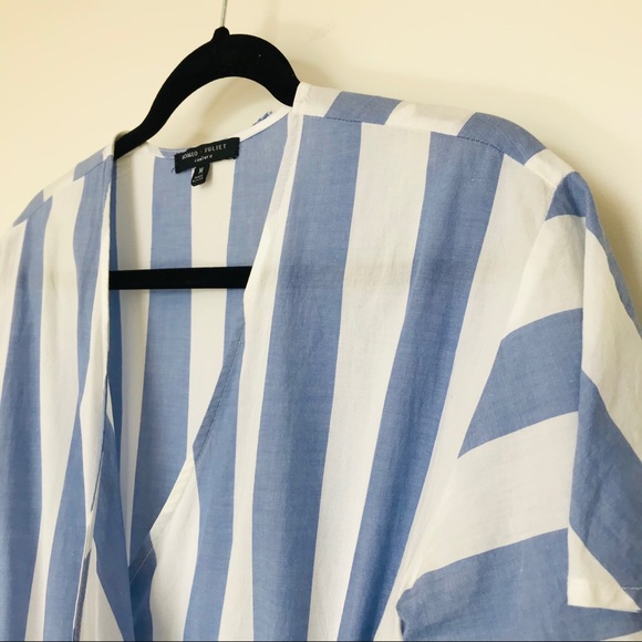 💙 Romeo+Juliet Couture Ruffle Wrap Dress - Picture 11 of 14